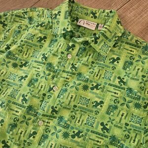 Disney Aulani Button Up Hawaiian Aloha Shirt Mens Size Small Green Mickey Mouse